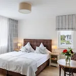 Nautilus Hotel