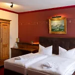 Otel Nautilus 4*