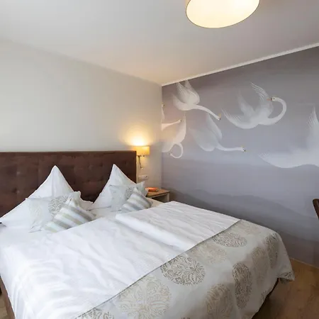 Nautilus 4*