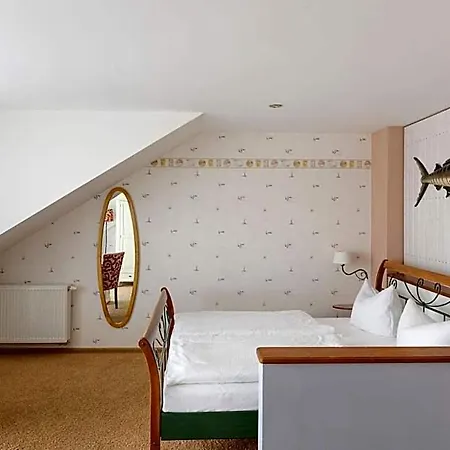 Nautilus Hotel