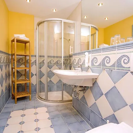 Nautilus Hotel 4*
