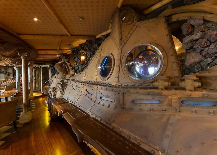 Hotel Nautilus